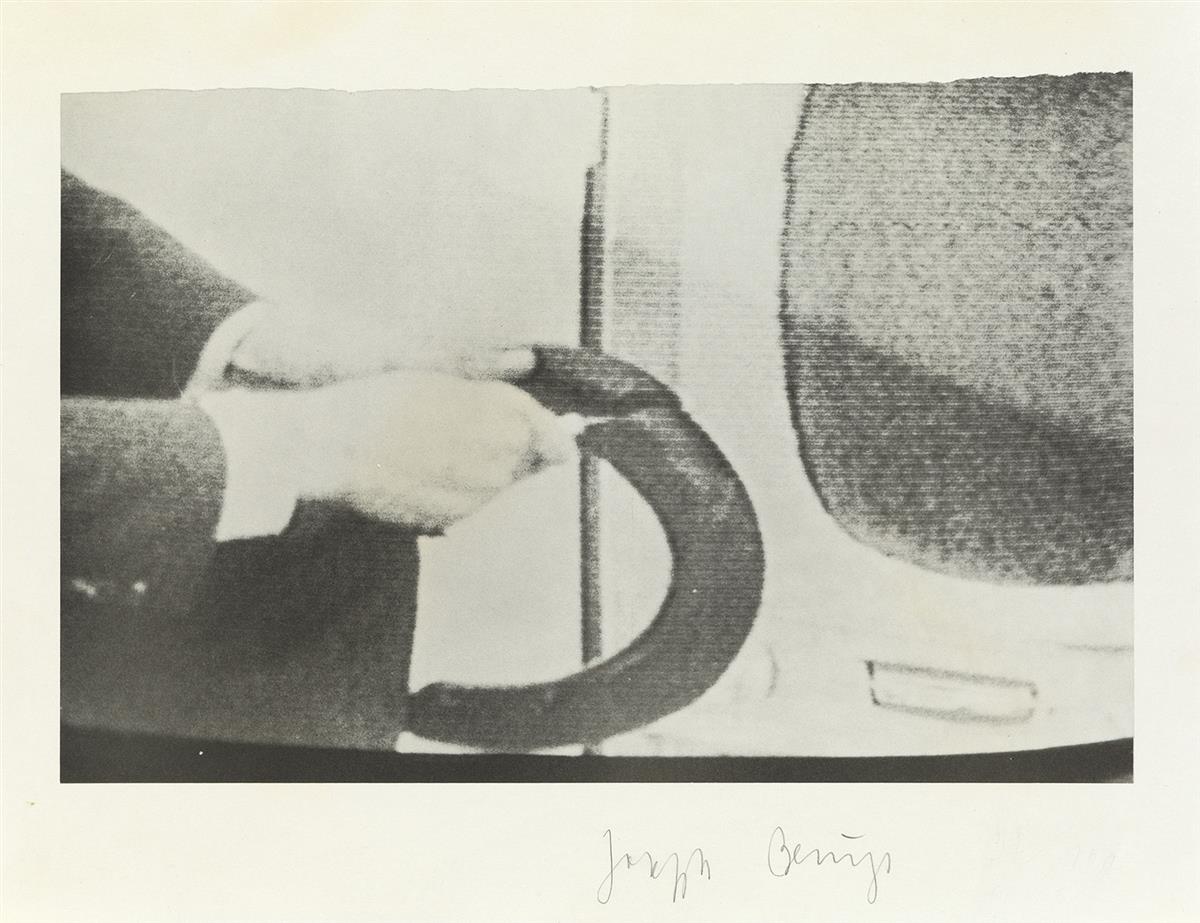 JOSEPH BEUYS Aus Kalender Sitting in Front of Your TV.